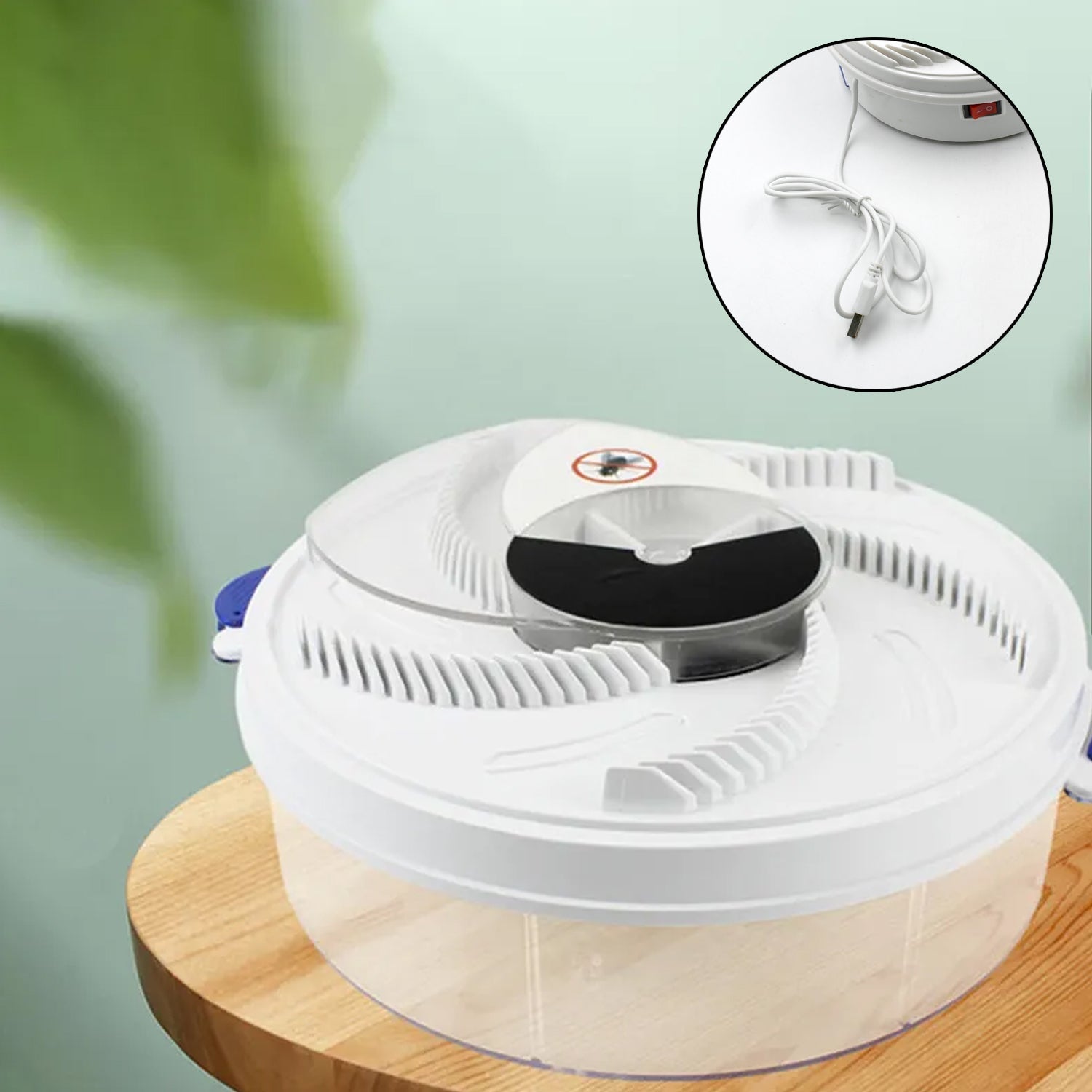 Efficient flycatcher with rotating trap mechanism. Efficient flycatcher with rotating trap mechanism.